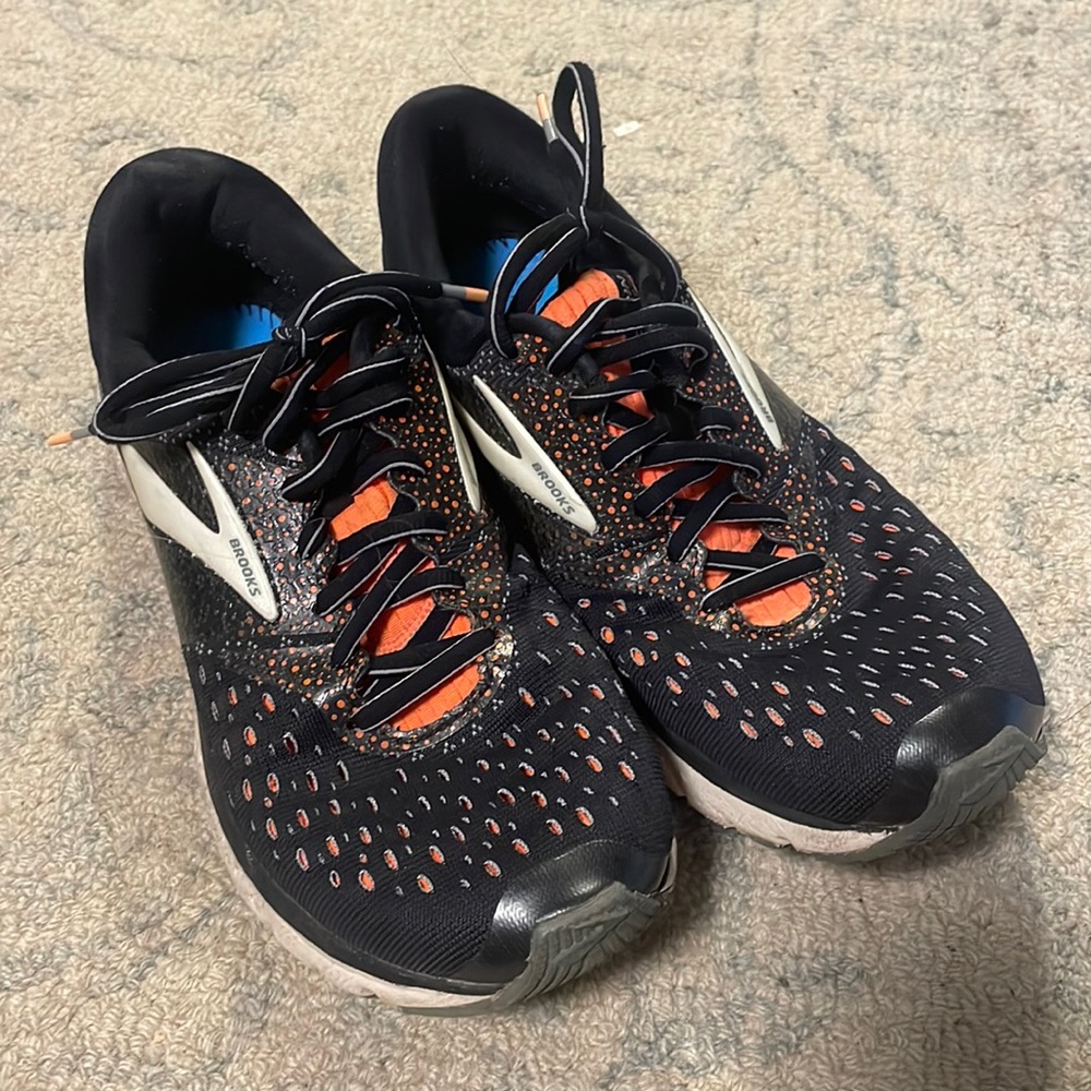 Brooks Glycerin 16 Sz 7.5  Running Shoes Black Orange Grey